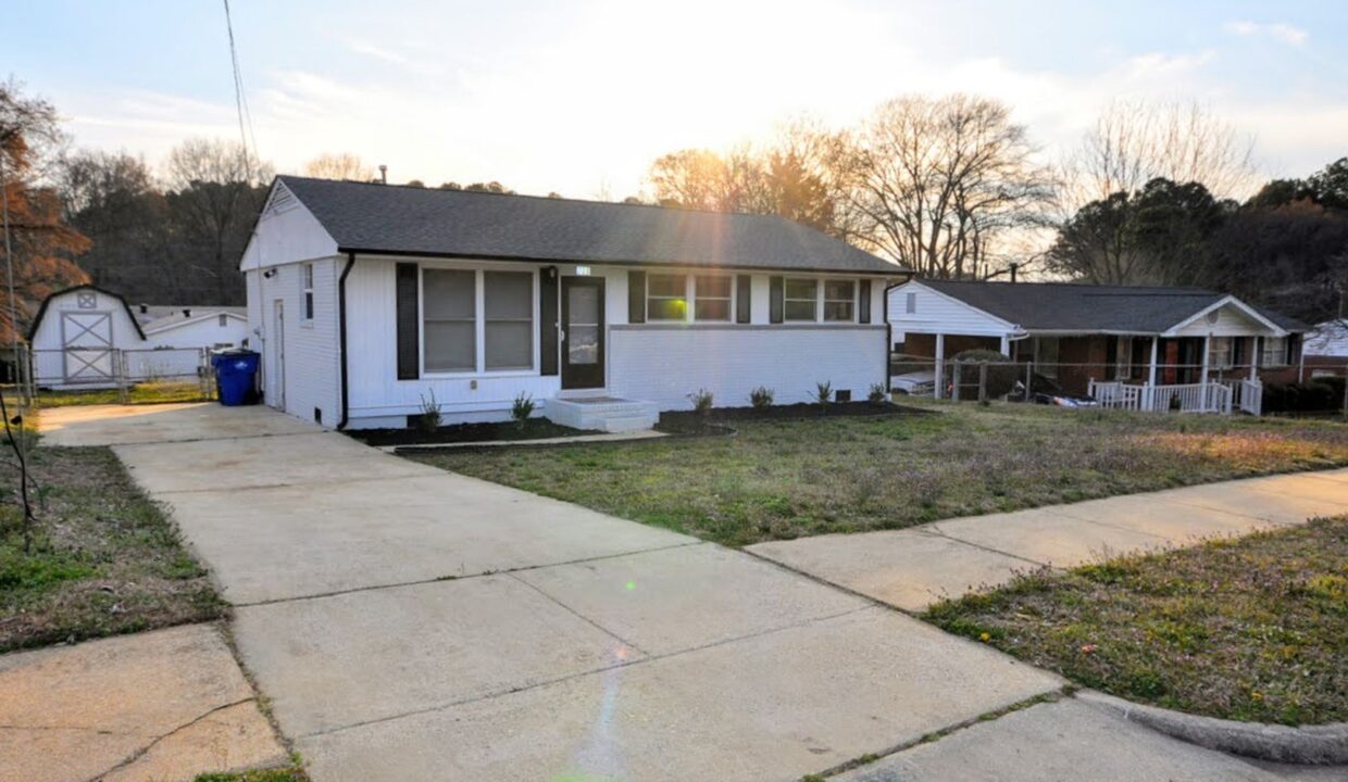 708-Hadley-Rd-Raleigh-NC-27610-6