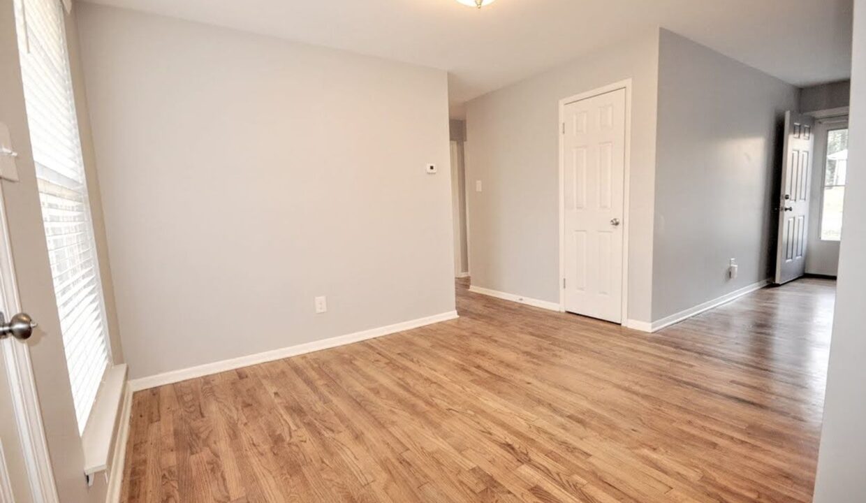 708-Hadley-Rd-Raleigh-NC-27610-8