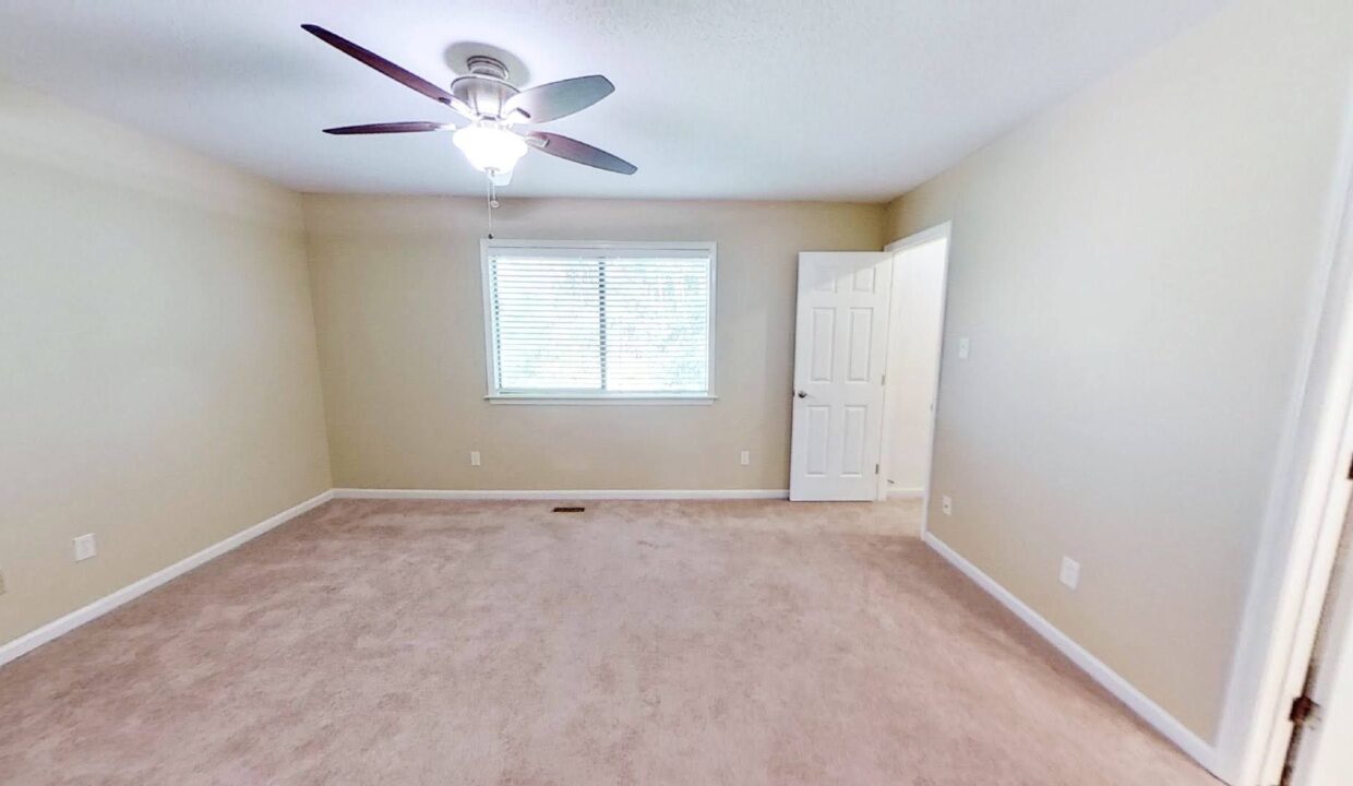 7223-Sandy-Creek-Dr-Raleigh-NC-27615-12
