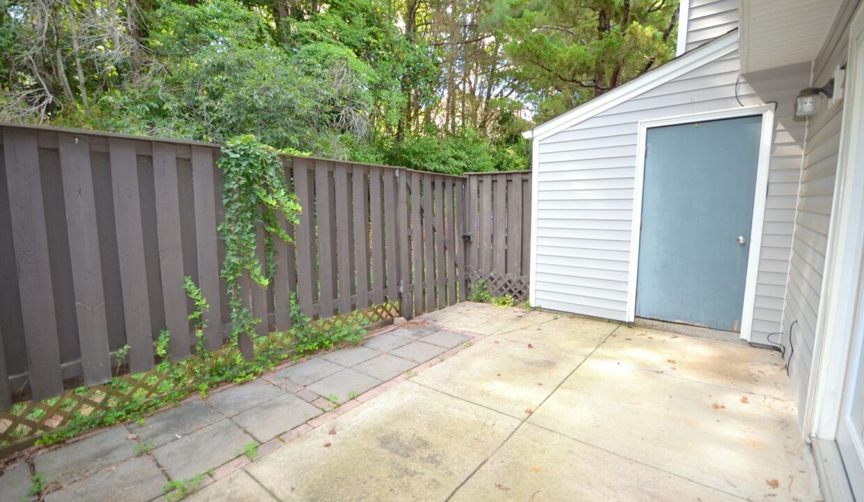 7223-Sandy-Creek-Dr-Raleigh-NC-27615-19