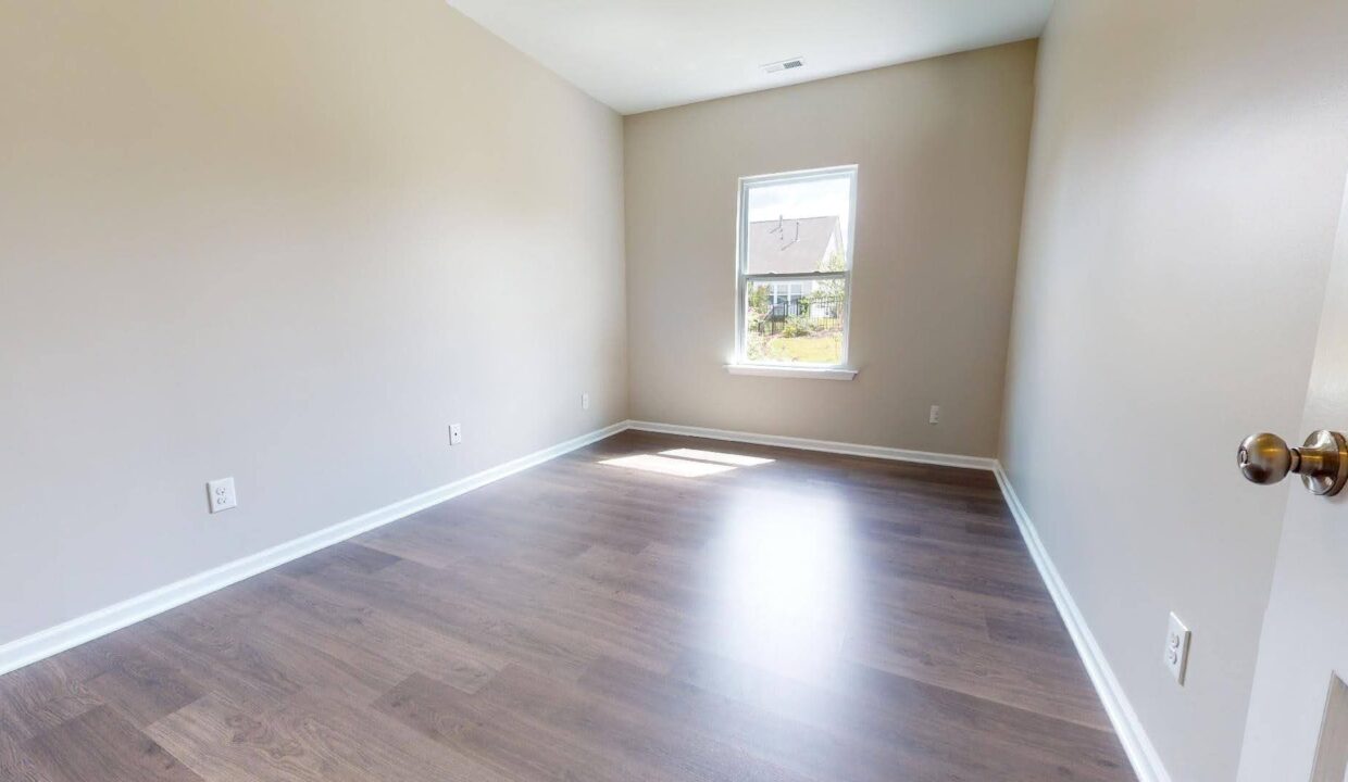8-Hatfield-Way-Clayton-NC-27527-13