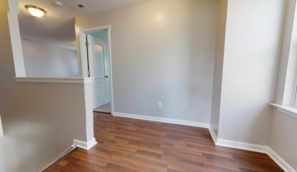 8-Hatfield-Way-Clayton-NC-27527-14