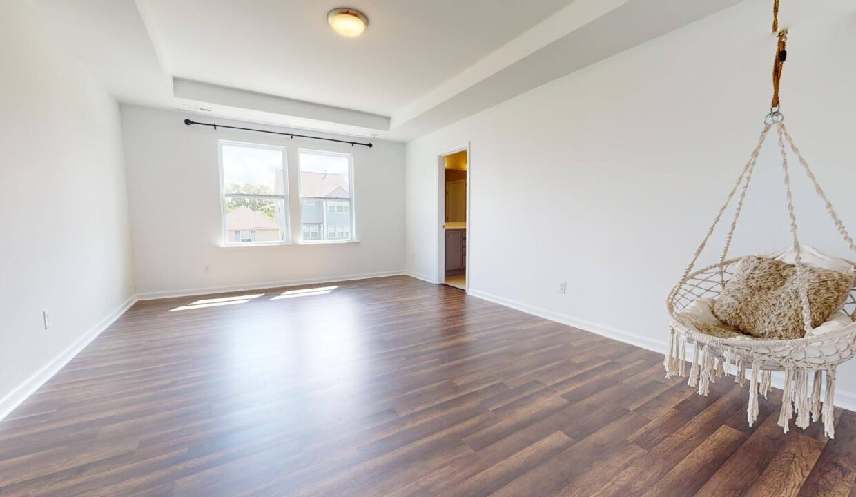 8-Hatfield-Way-Clayton-NC-27527-16