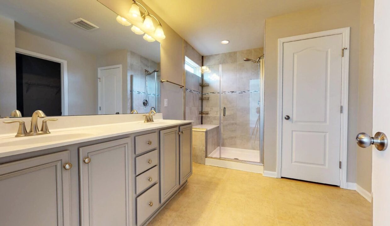 8-Hatfield-Way-Clayton-NC-27527-18