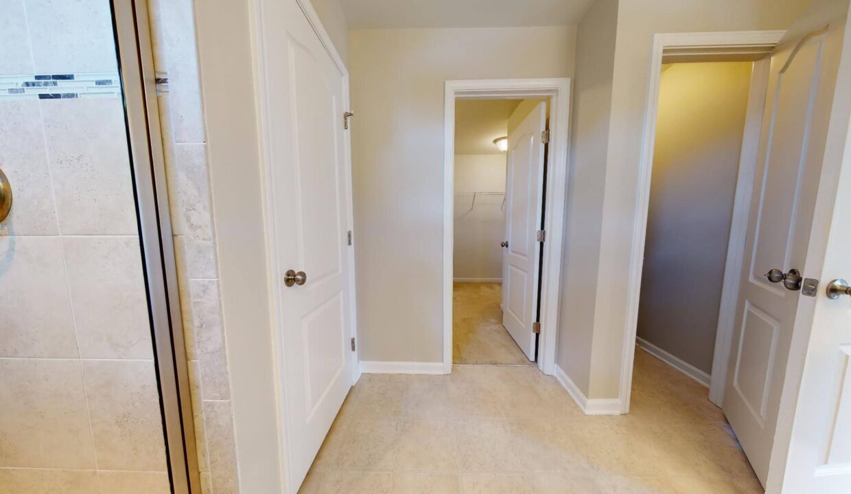 8-Hatfield-Way-Clayton-NC-27527-22