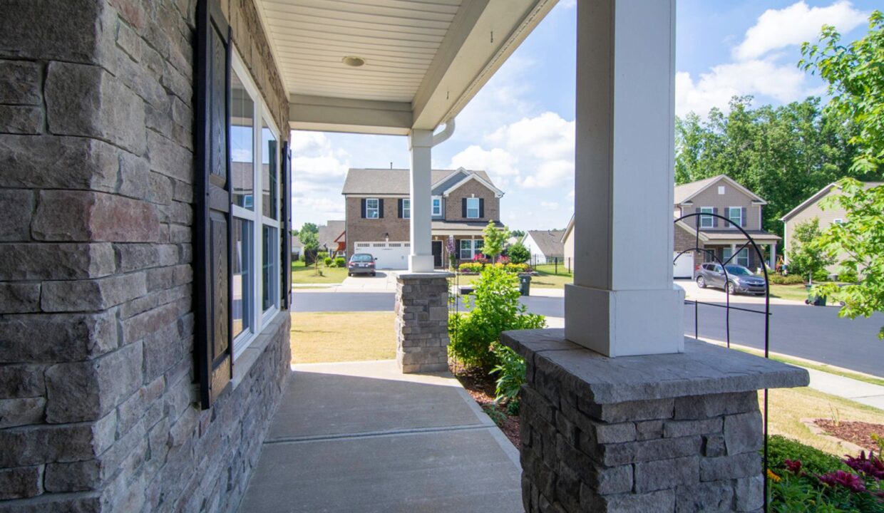 8-Hatfield-Way-Clayton-NC-27527-5