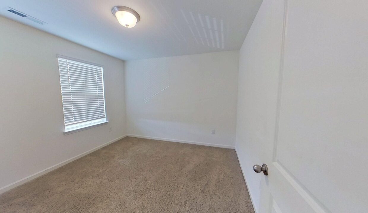 82-E-Painted-Way-Clayton-NC-27527-46