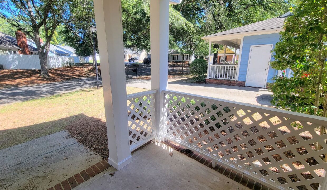 8604-Aldergate-Ct-Charlotte-NC-28210-11