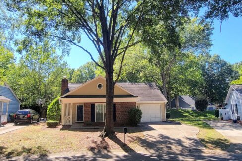 8604-Aldergate-Ct-Charlotte-NC-28210-12