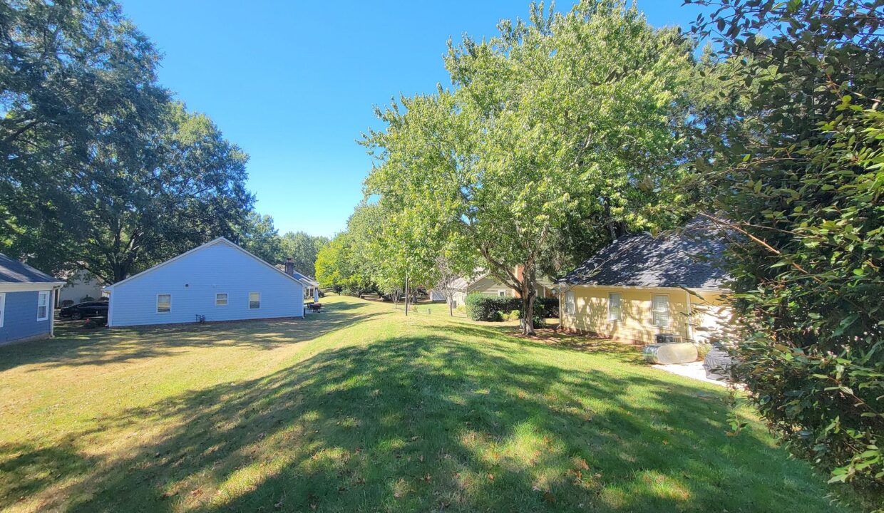 8604-Aldergate-Ct-Charlotte-NC-28210-14