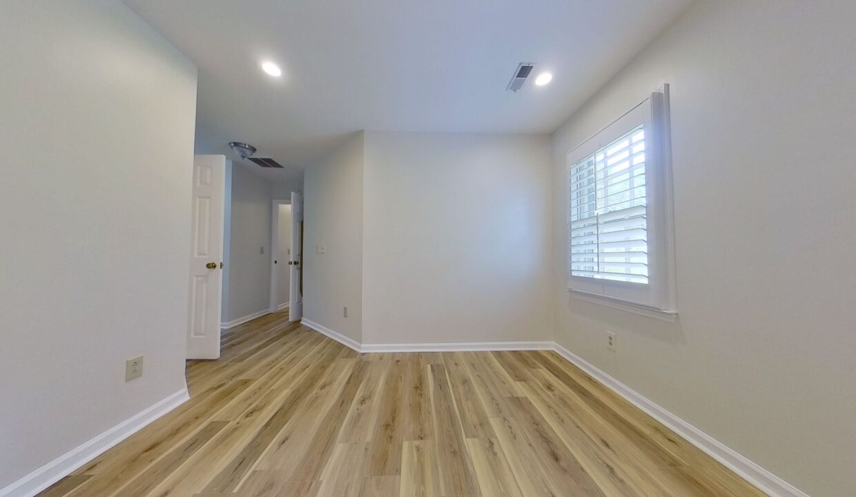 8604-Aldergate-Ct-Charlotte-NC-28210-15