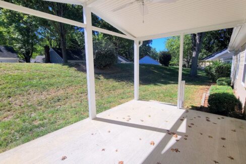 8604-Aldergate-Ct-Charlotte-NC-28210-19