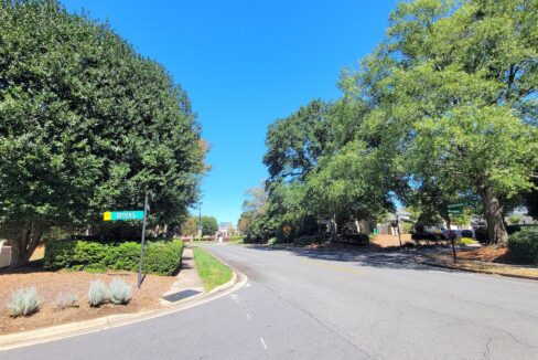 8604-Aldergate-Ct-Charlotte-NC-28210-22
