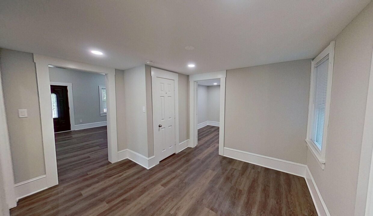 9-Ratcale-Ln-Durham-NC-27705-6