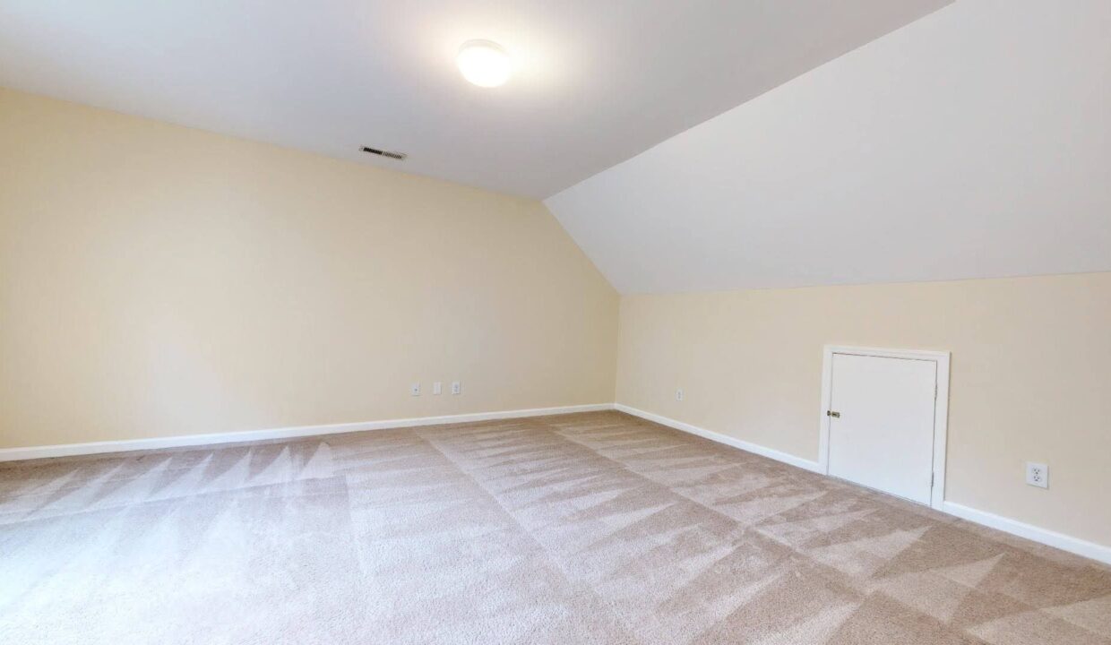 5421-Advantis-Dr-Raleigh-NC-27610-17