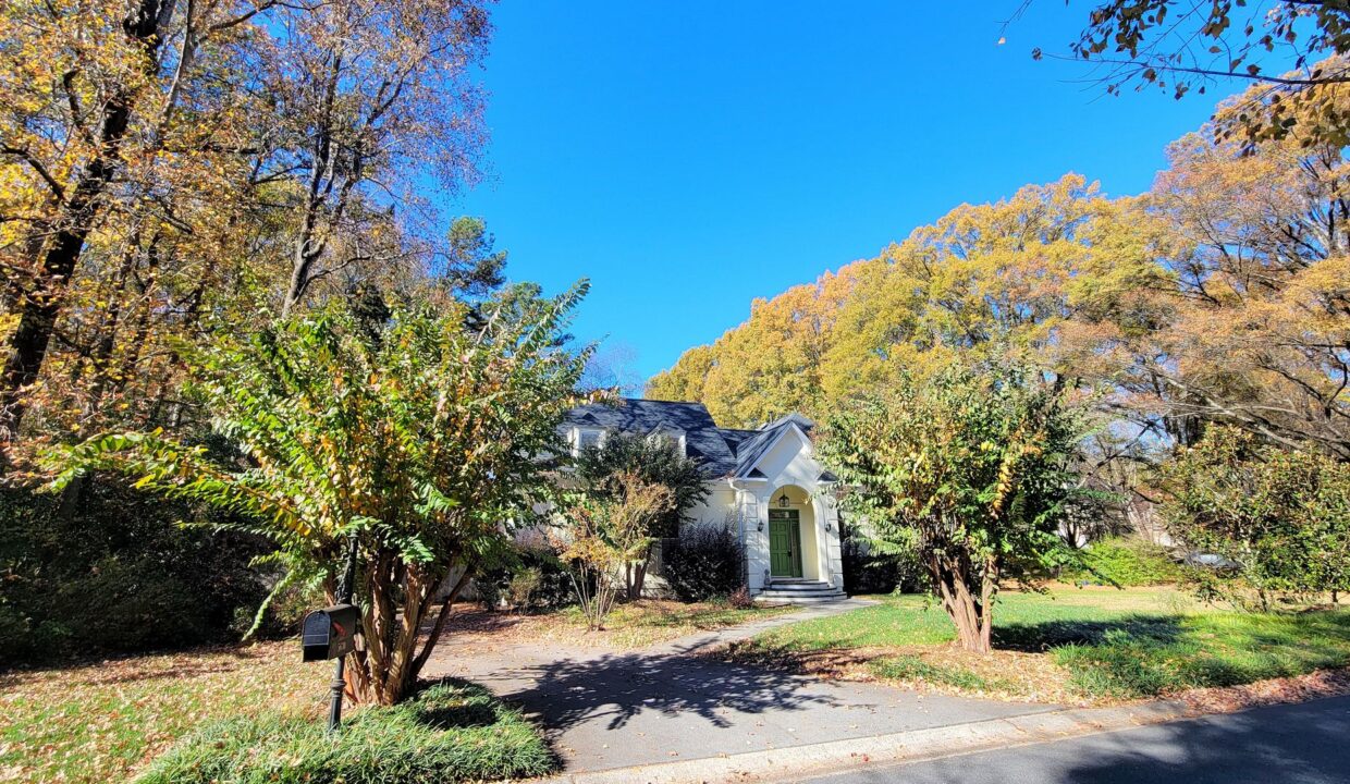 5630-Colony-Dr-Charlotte-NC-28226-15