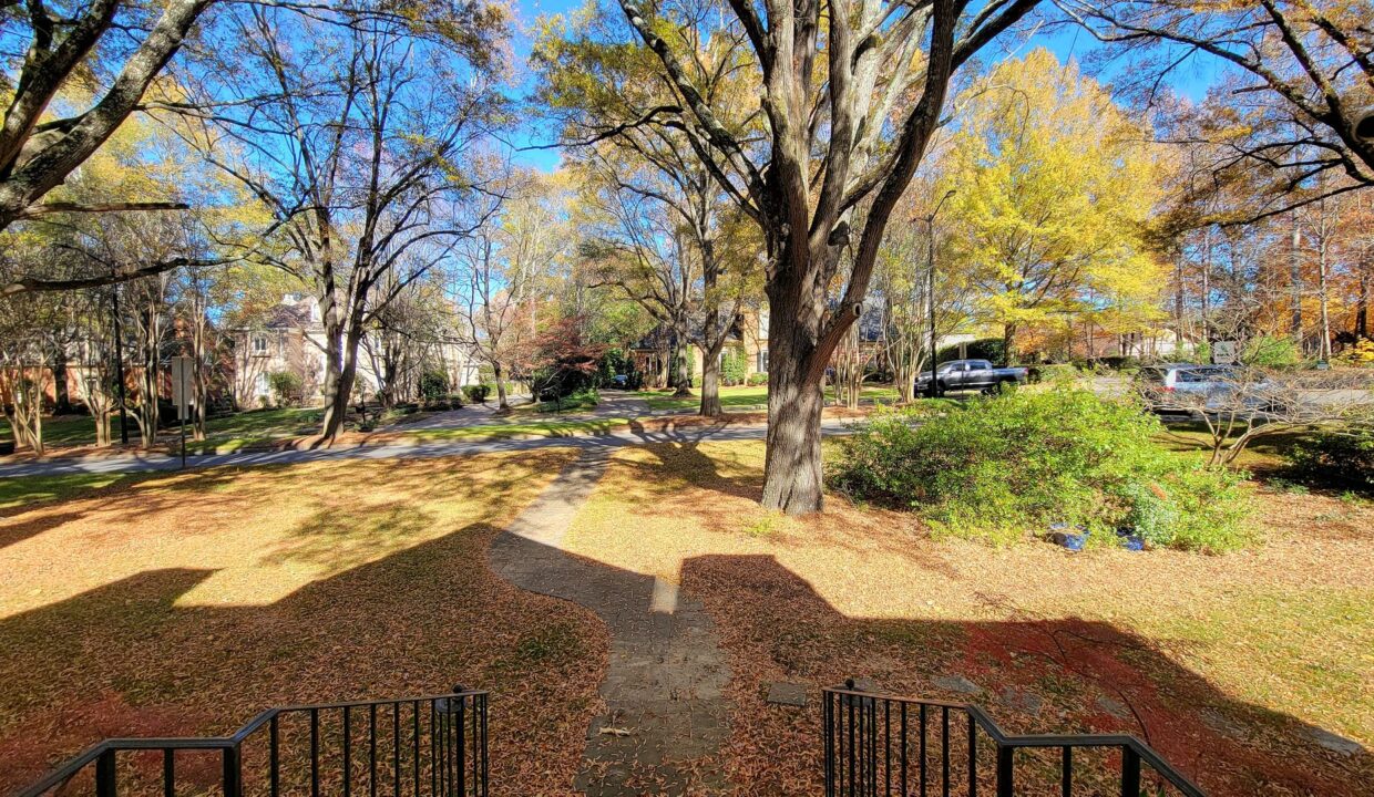 5630-Colony-Dr-Charlotte-NC-28226-19