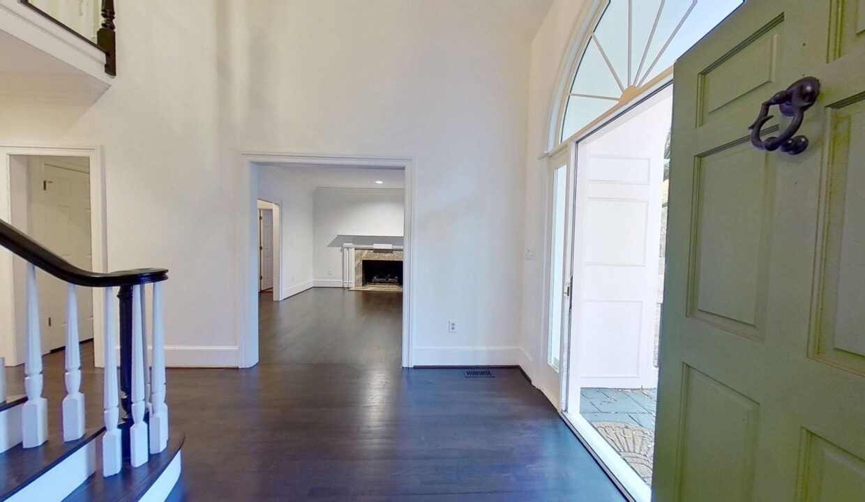 5630-Colony-Dr-Charlotte-NC-28226-19