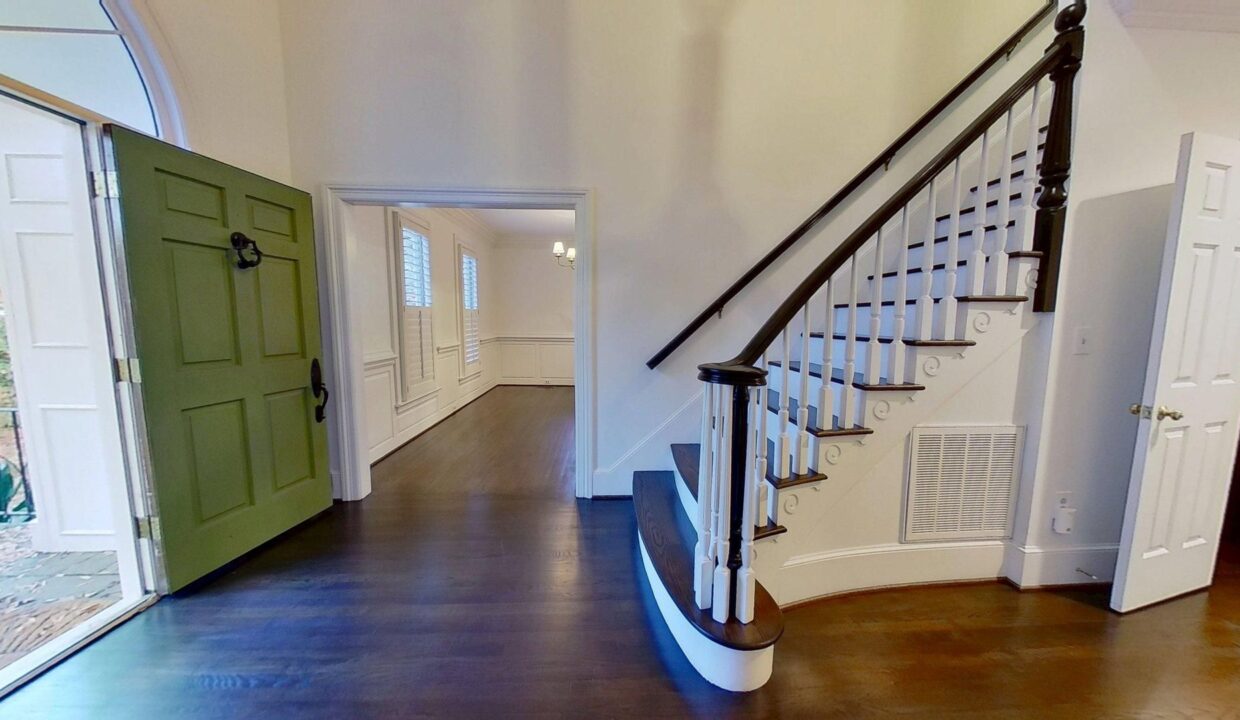 5630-Colony-Dr-Charlotte-NC-28226-21