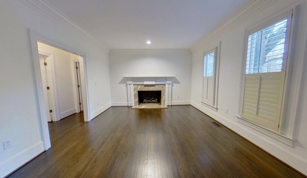 5630-Colony-Dr-Charlotte-NC-28226-22