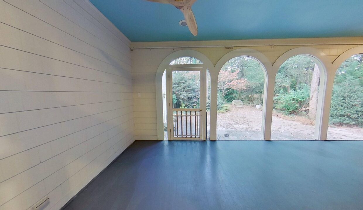 5630-Colony-Dr-Charlotte-NC-28226-31