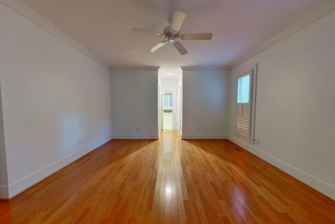 5630-Colony-Dr-Charlotte-NC-28226-32