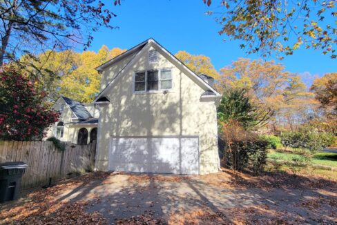 5630-Colony-Dr-Charlotte-NC-28226-37