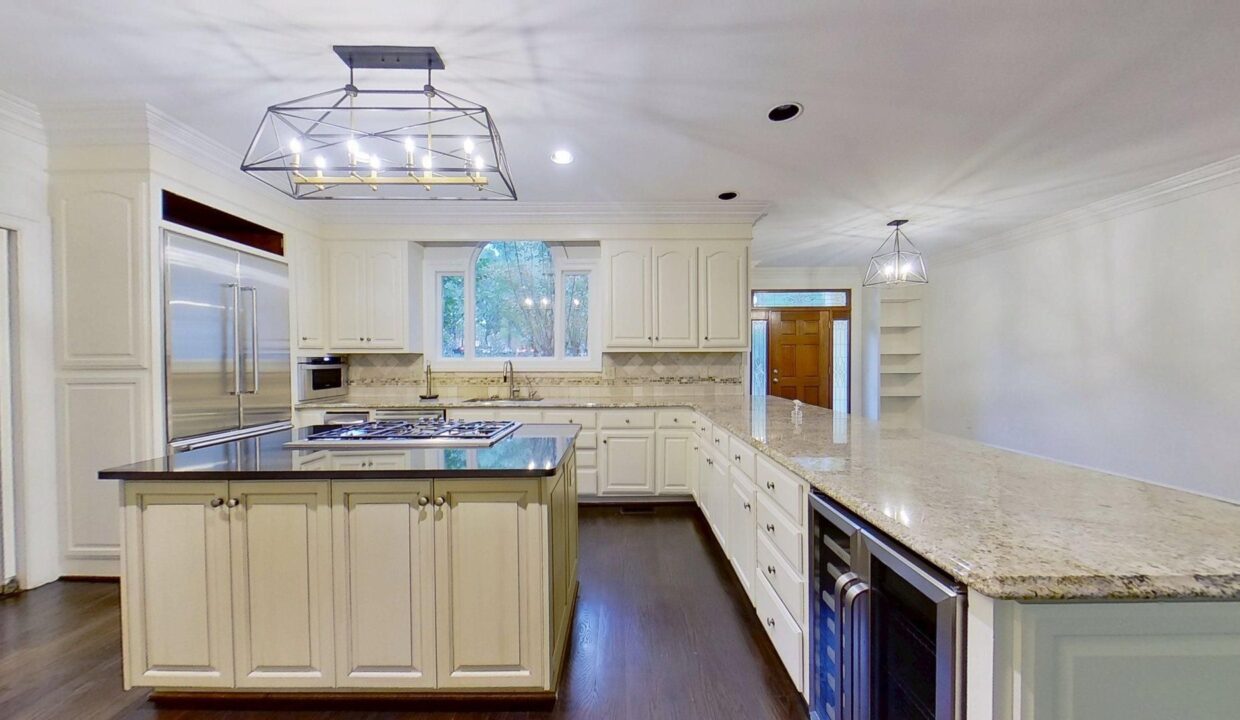 5630-Colony-Dr-Charlotte-NC-28226-4