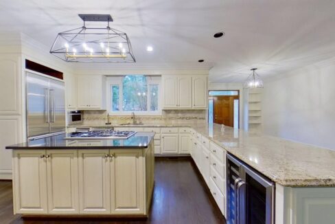 5630-Colony-Dr-Charlotte-NC-28226-4