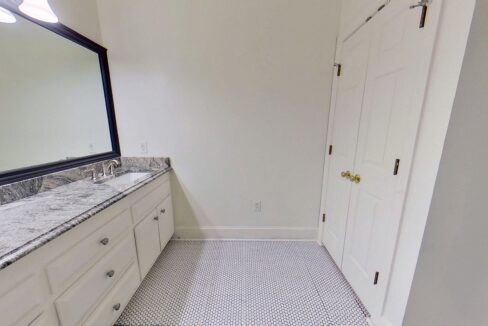 5630-Colony-Dr-Charlotte-NC-28226-42