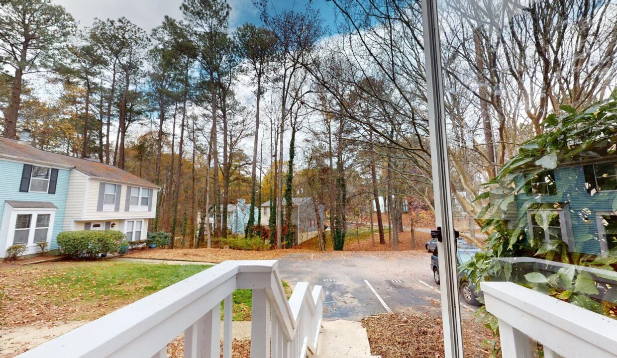 107-Brightleaf-Ct-Cary-NC-27513-17