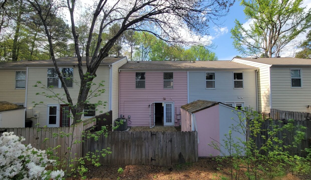 107-Brightleaf-Ct-Cary-NC-27513-20