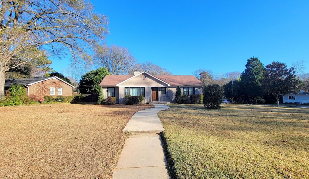 1200-Dresden-Dr-W-Charlotte-NC-28205-21