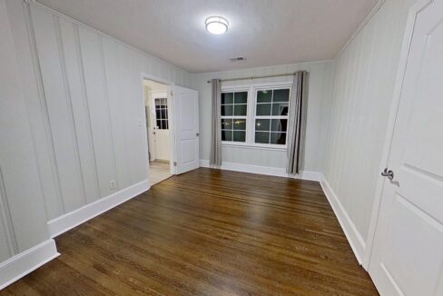 1200-Dresden-Dr-W-Charlotte-NC-28205-22