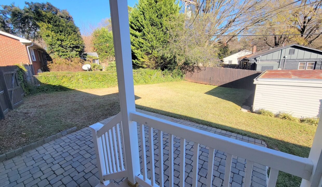 1200-Dresden-Dr-W-Charlotte-NC-28205-3