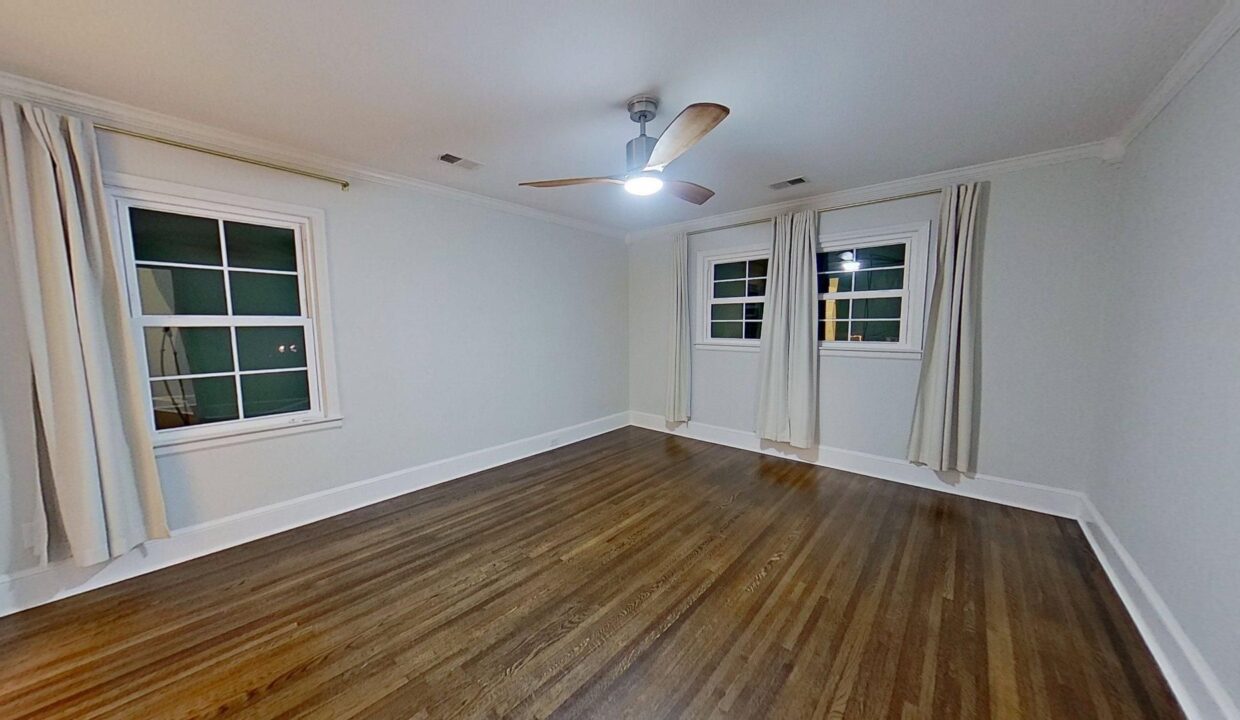 1200-Dresden-Dr-W-Charlotte-NC-28205-30