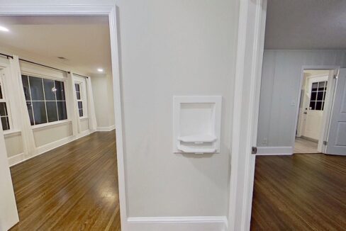 1200-Dresden-Dr-W-Charlotte-NC-28205-38