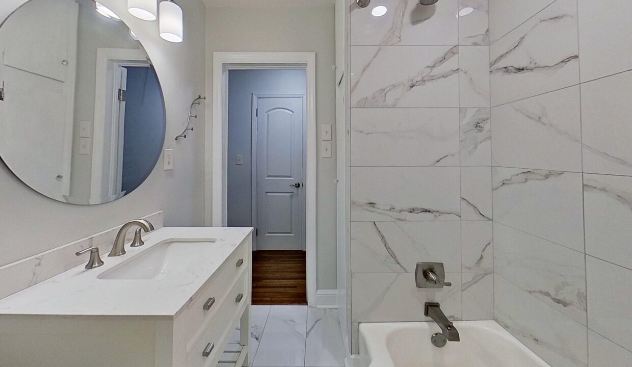 1200-Dresden-Dr-W-Charlotte-NC-28205-39