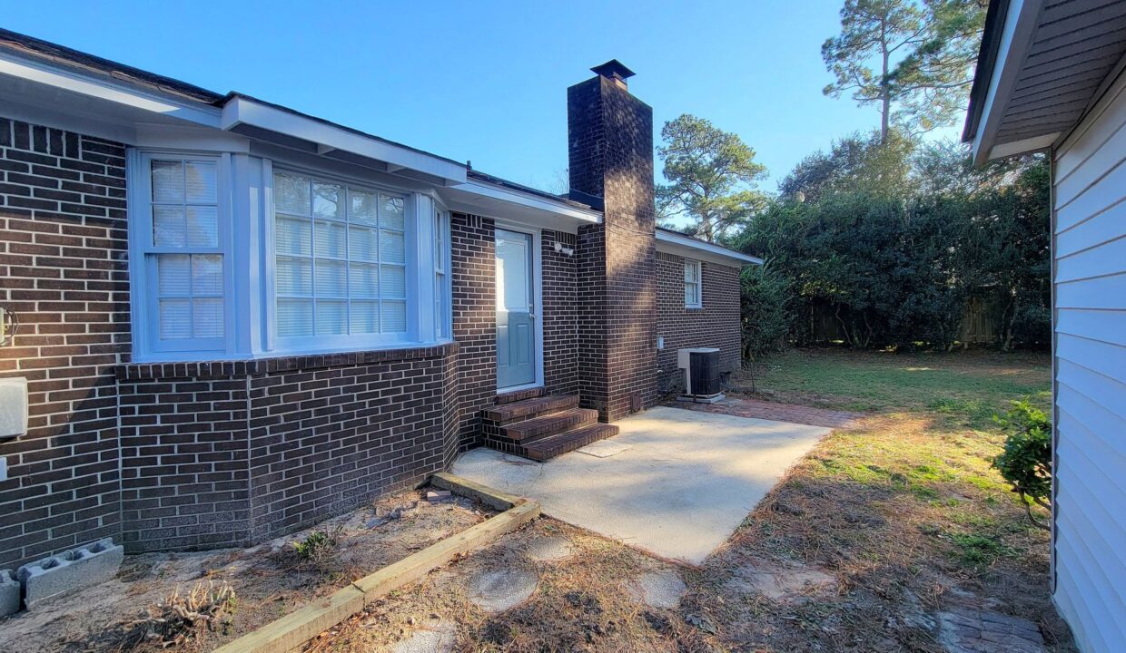 1209-Sidney-Dr-Wilmington-NC-28405-34