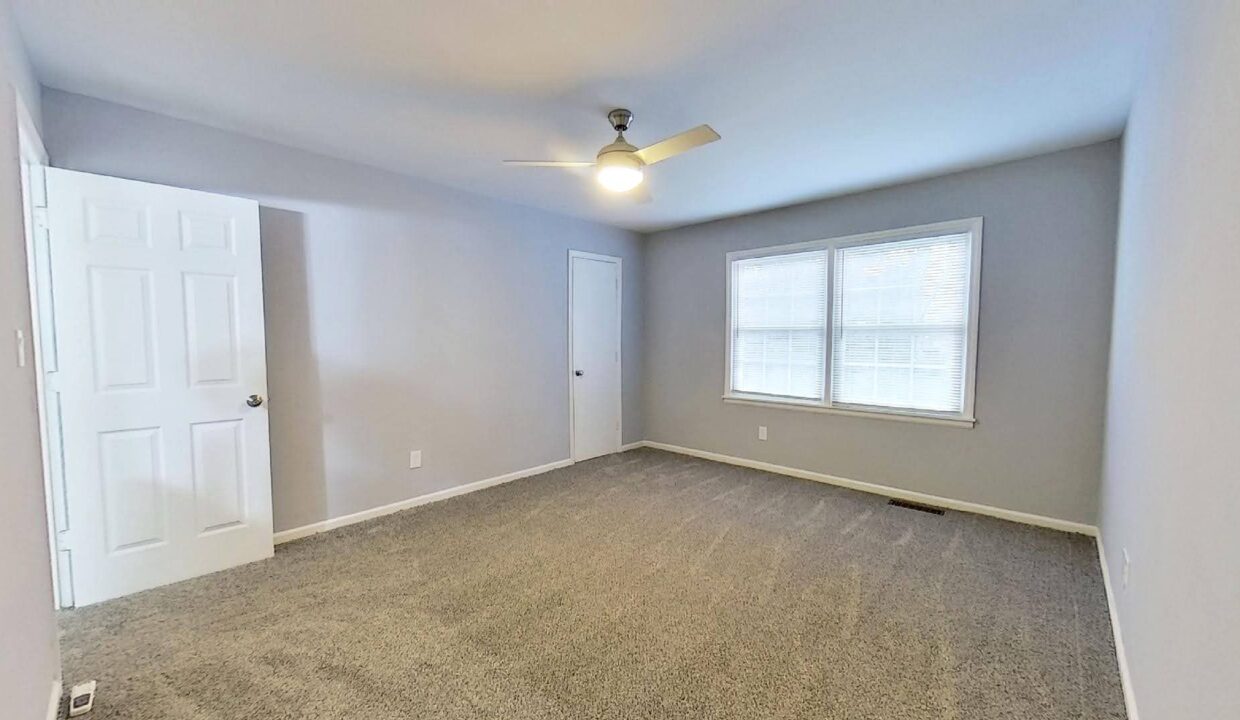 1422-Delane-Ave-5-Charlotte-NC-28211-10