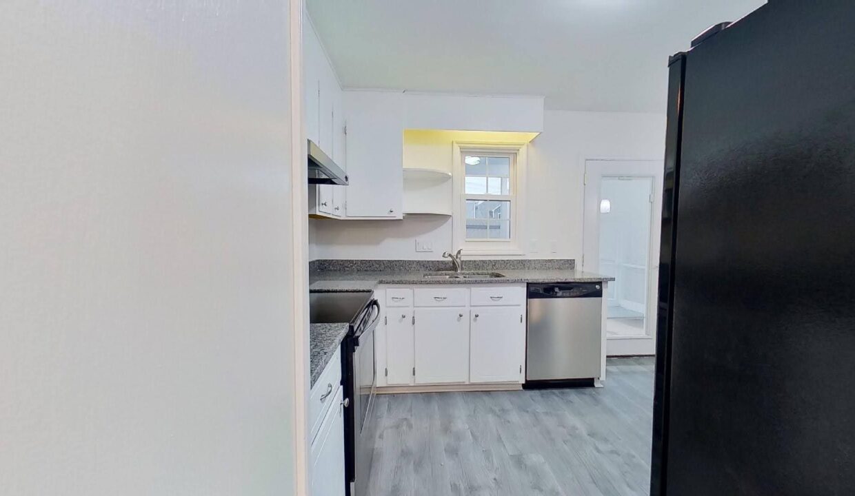 1422-Delane-Ave-5-Charlotte-NC-28211-3