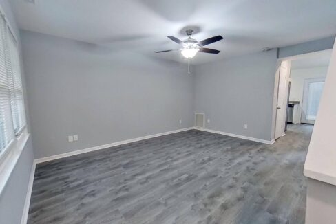 1422-Delane-Ave-5-Charlotte-NC-28211-4