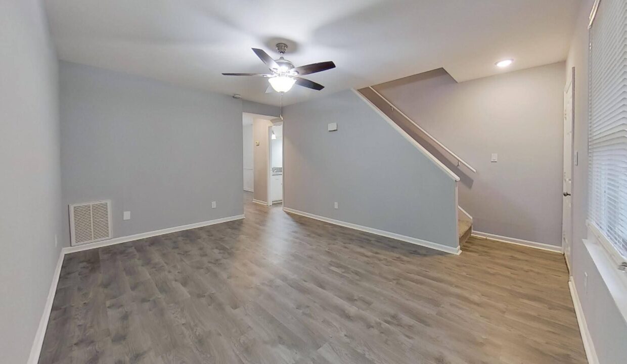 1422-Delane-Ave-5-Charlotte-NC-28211-6