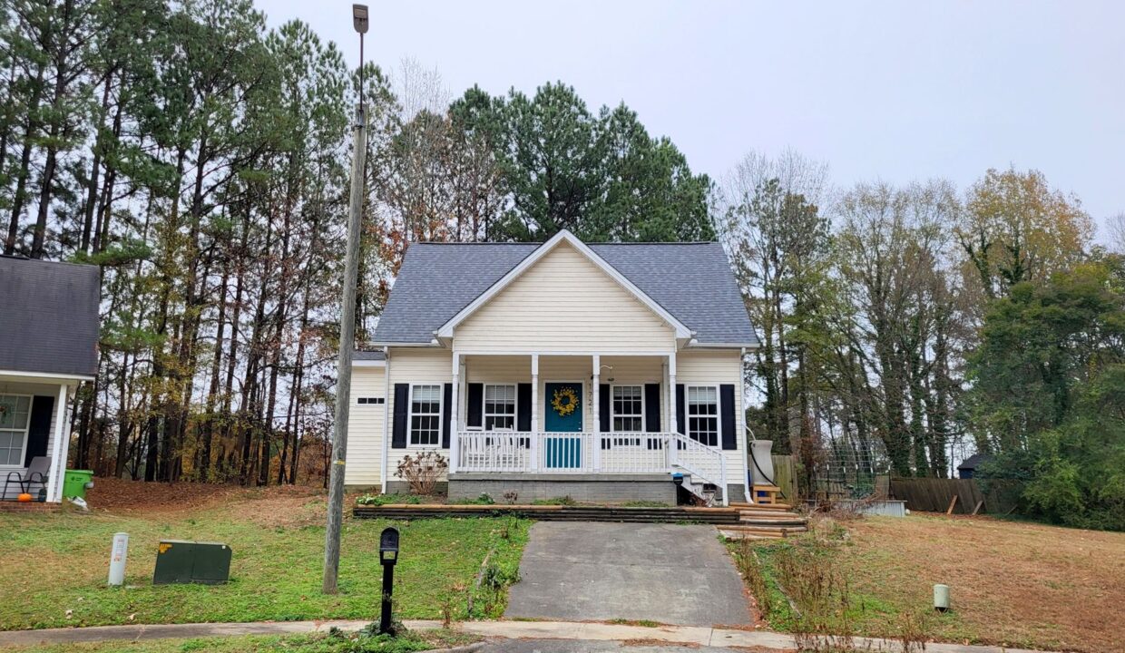 1721-E-Lenoir-St-Raleigh-NC-27610-17