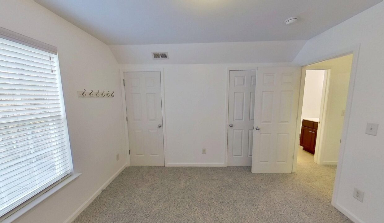 1721-E-Lenoir-St-Raleigh-NC-27610-31