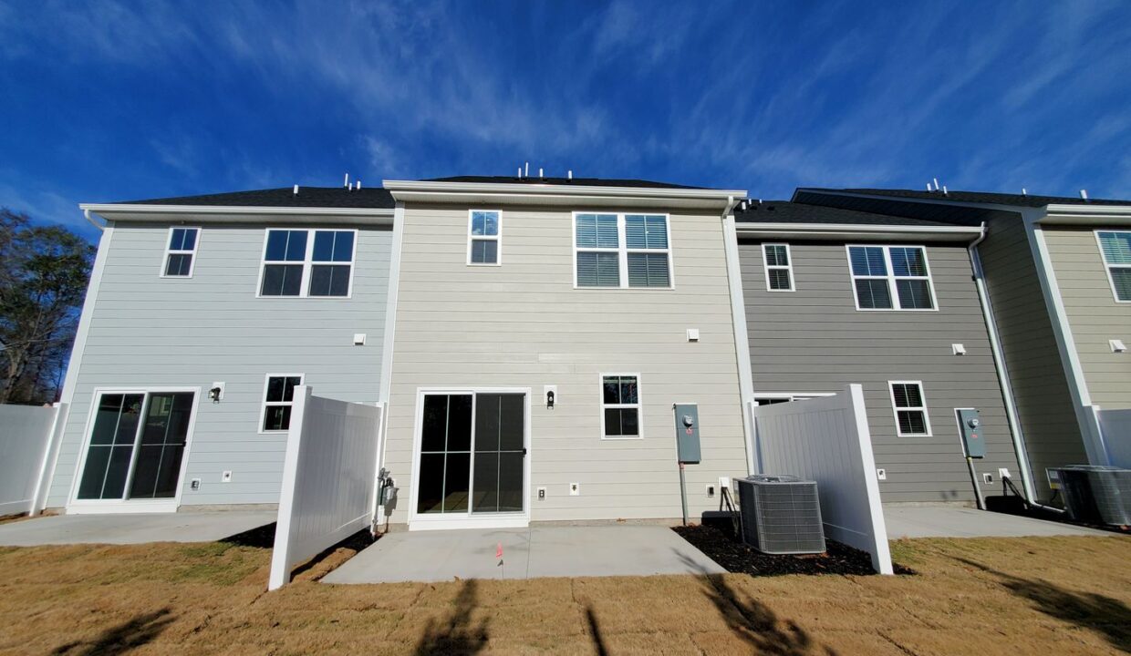 208-Lograto-Ln-Simpsonville-SC-29681-10