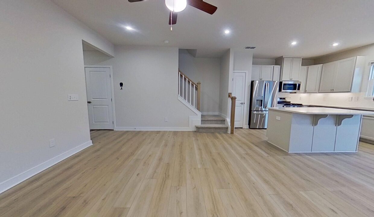 208-Lograto-Ln-Simpsonville-SC-29681-11