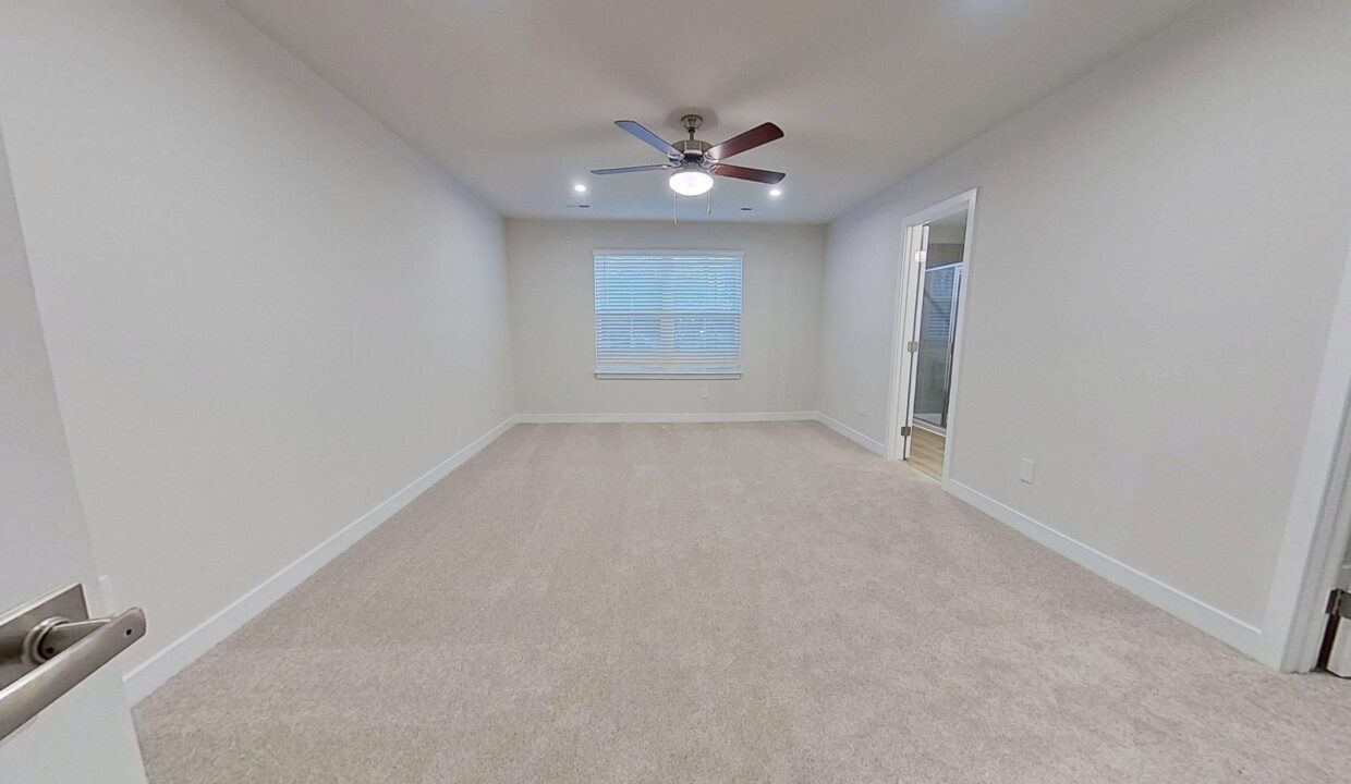 208-Lograto-Ln-Simpsonville-SC-29681-15