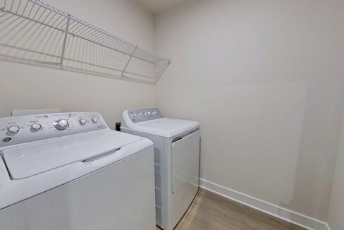 208-Lograto-Ln-Simpsonville-SC-29681-22