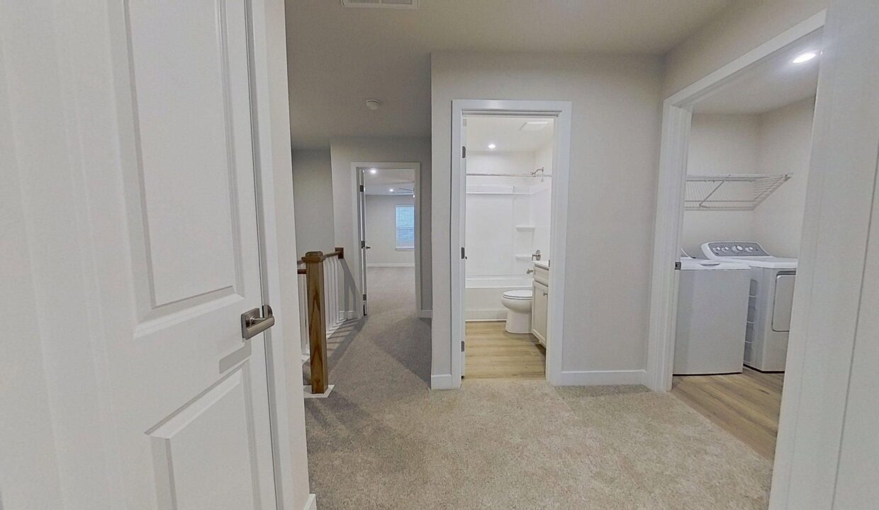 208-Lograto-Ln-Simpsonville-SC-29681-28